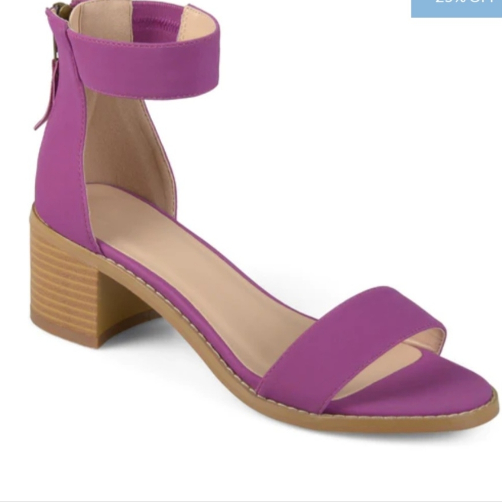 Journee Collection Percy Plym heels